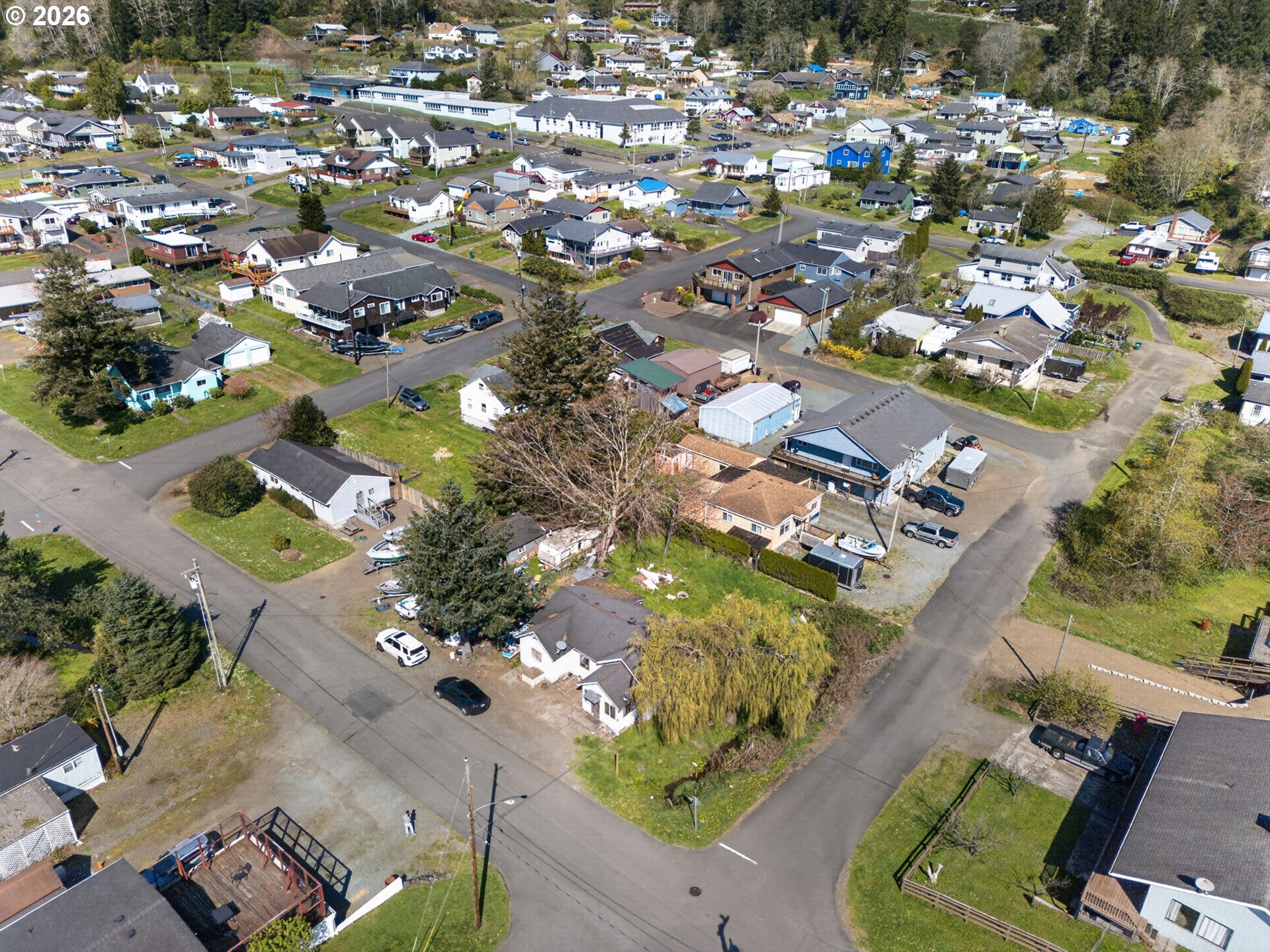 402 Acacia Avenue Garibaldi, OR 97118 - Photo 14 of 38