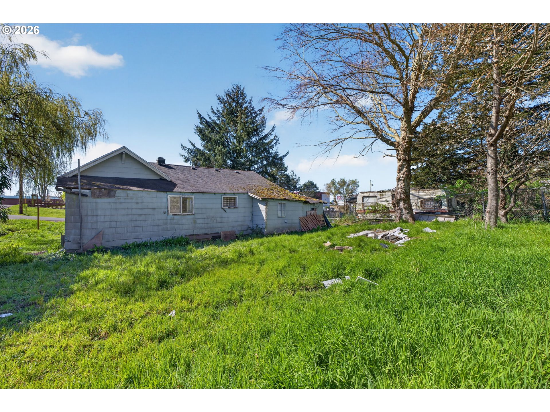 402 Acacia Avenue Garibaldi, OR 97118 - Photo 5 of 38