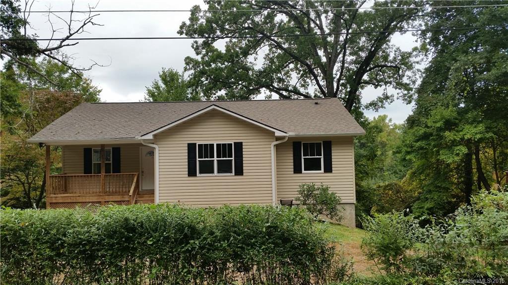 293 Highland Road Waynesville, NC 28786 - Photo 2 of 24 Gallery Image 2