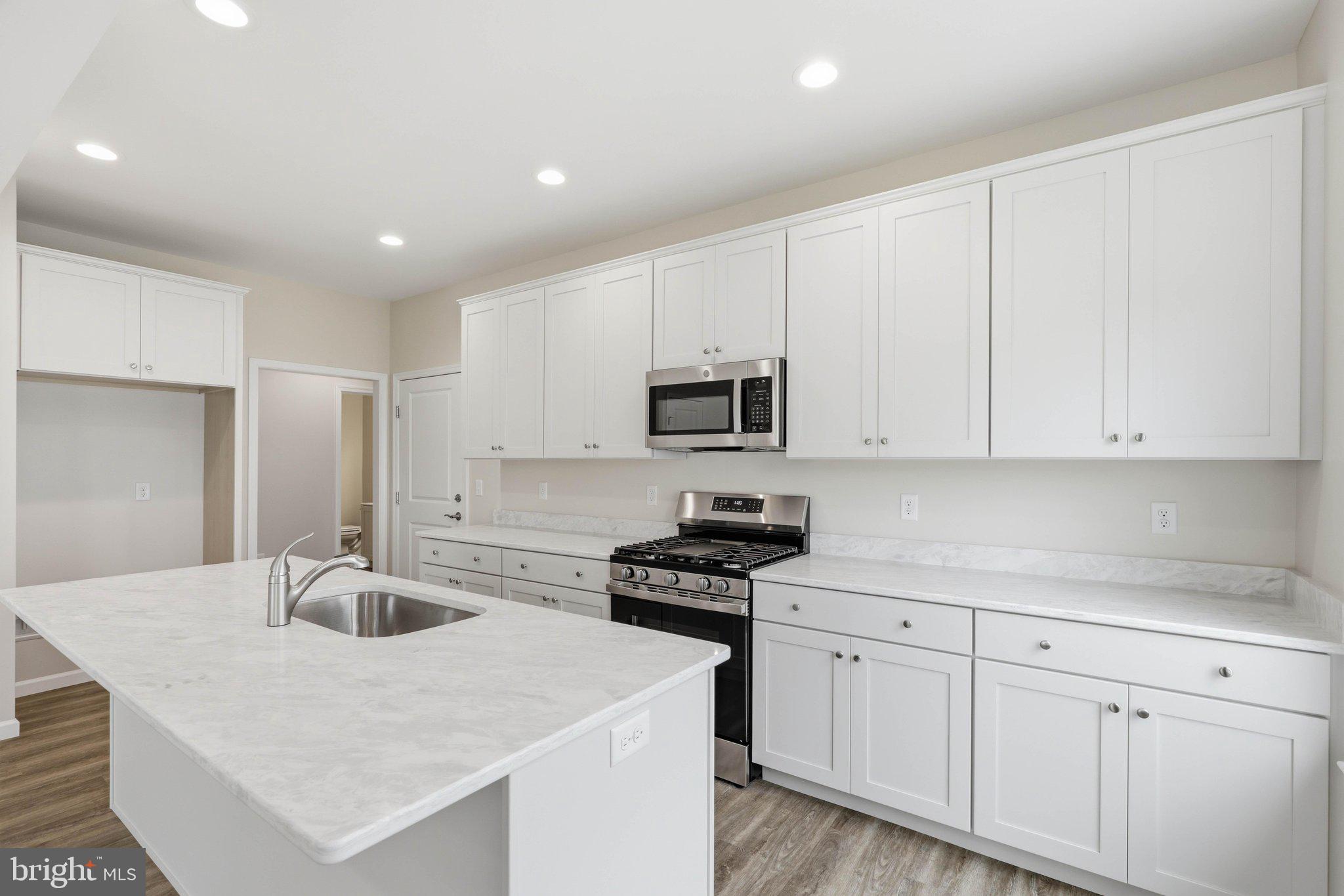 26 Waterleaf Road Lancaster, PA 17603 - Photo 12 of 38