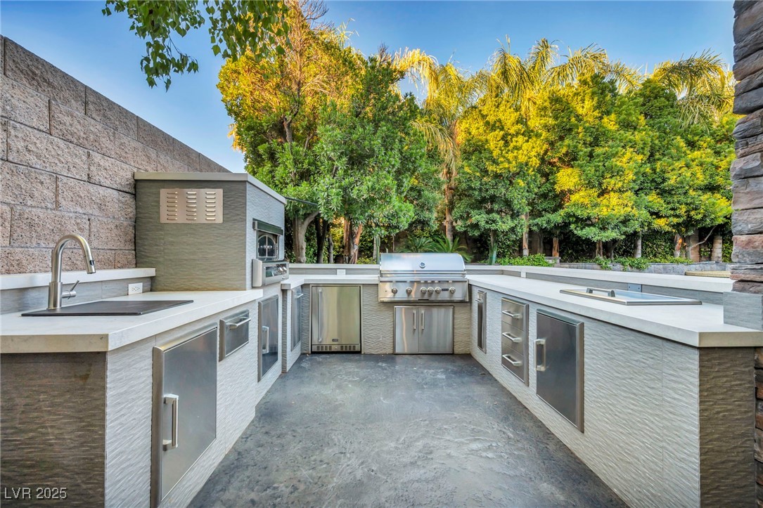 8032 Spring Buck Court Las Vegas, NV 89129 - Photo 22 of 41