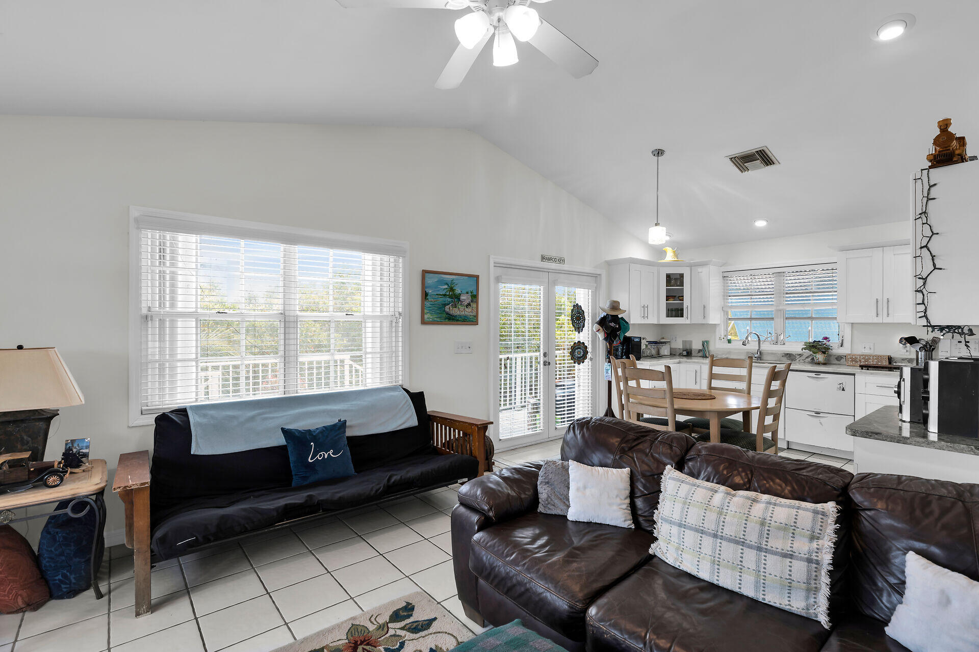 27285 Mariposa Road Summerland Key, FL 33042 - Photo 15 of 35 27285 Mariposa Rd, Ramrod Key, FL 33042