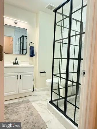 $3,500 | 5147 King Charles Way, Bethesda, MD 20814