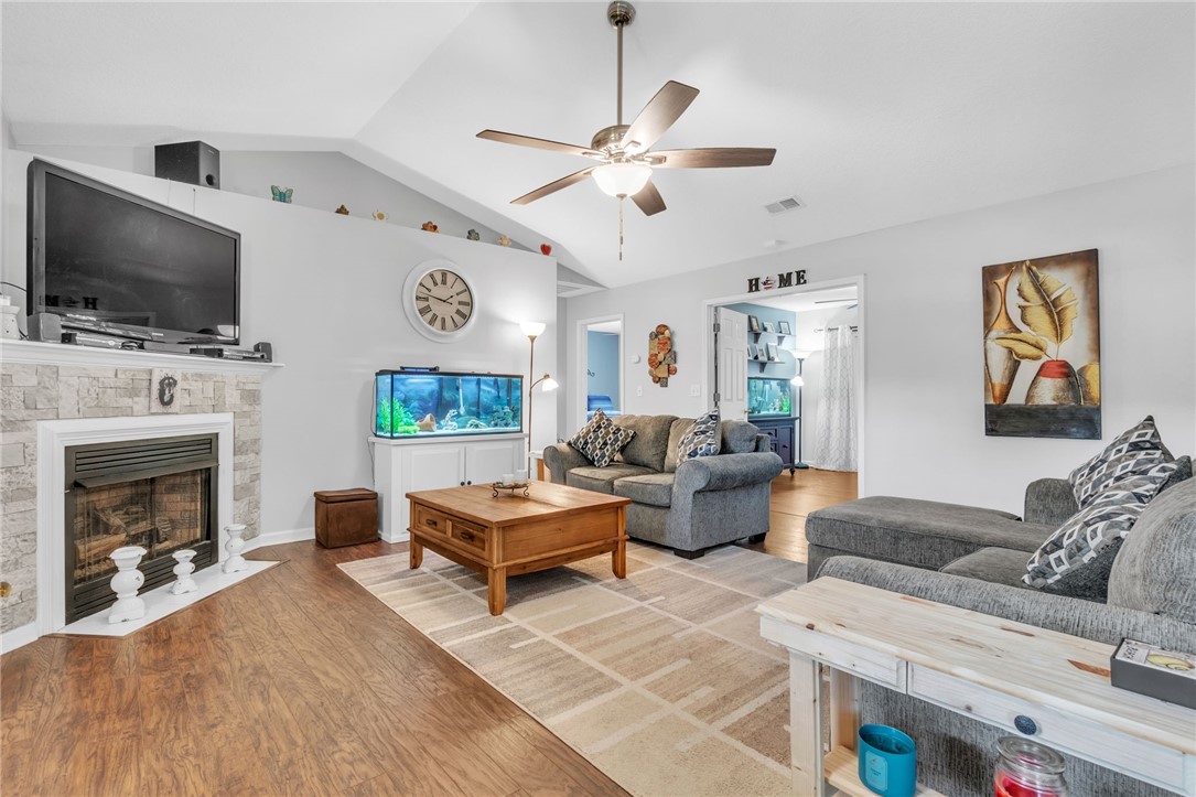 104 Baltic Avenue Anderson, SC 29621 - Photo 4 of 26