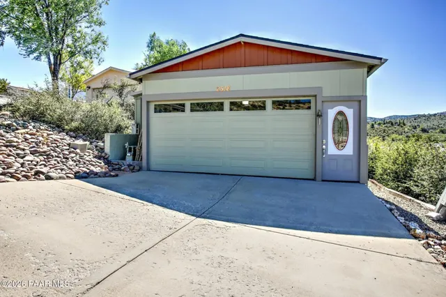 $1,800 | 2518 Hilltop Road, Prescott, AZ 86301