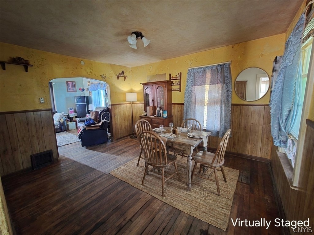 117 Everingham Road Onondaga, NY 13205 - Photo 6 of 27 Dining room staged