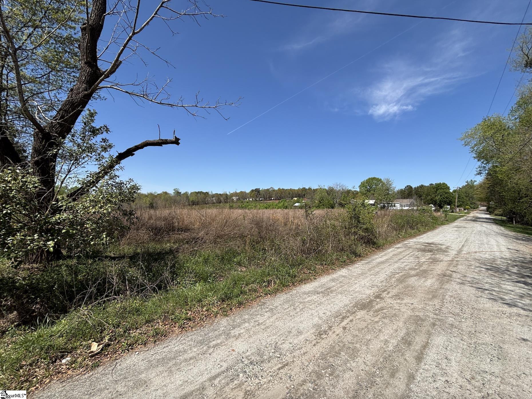 194 A Half Moon Road Wellford, SC 29385 - Photo 2 of 3