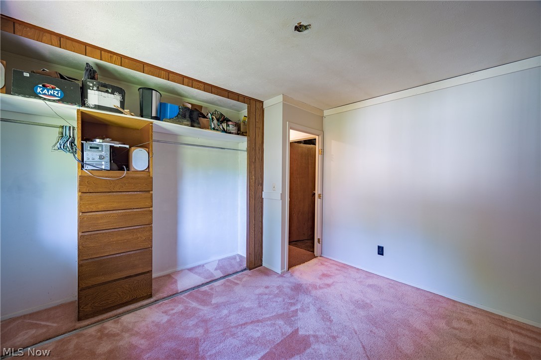 13050 Falling Water Road Strongsville, OH 44136 - Photo 19 of 35 Gallery Image 19