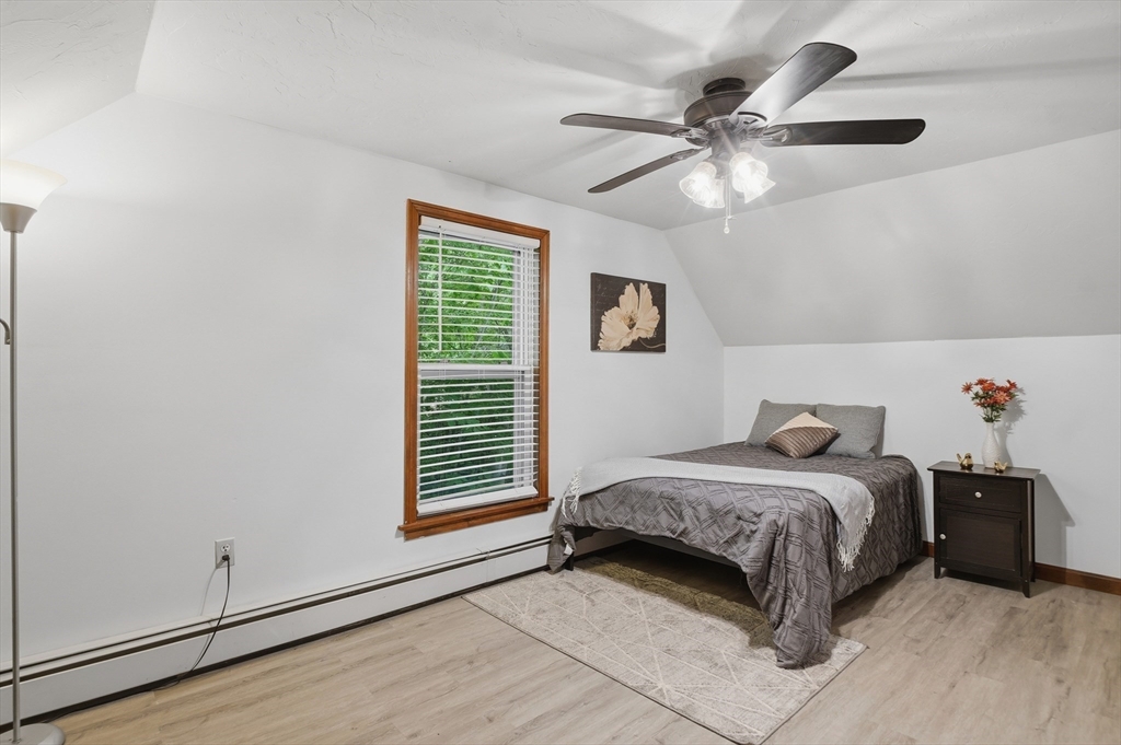 23 Oakmont Street Webster, MA 01570 - Photo 25 of 40