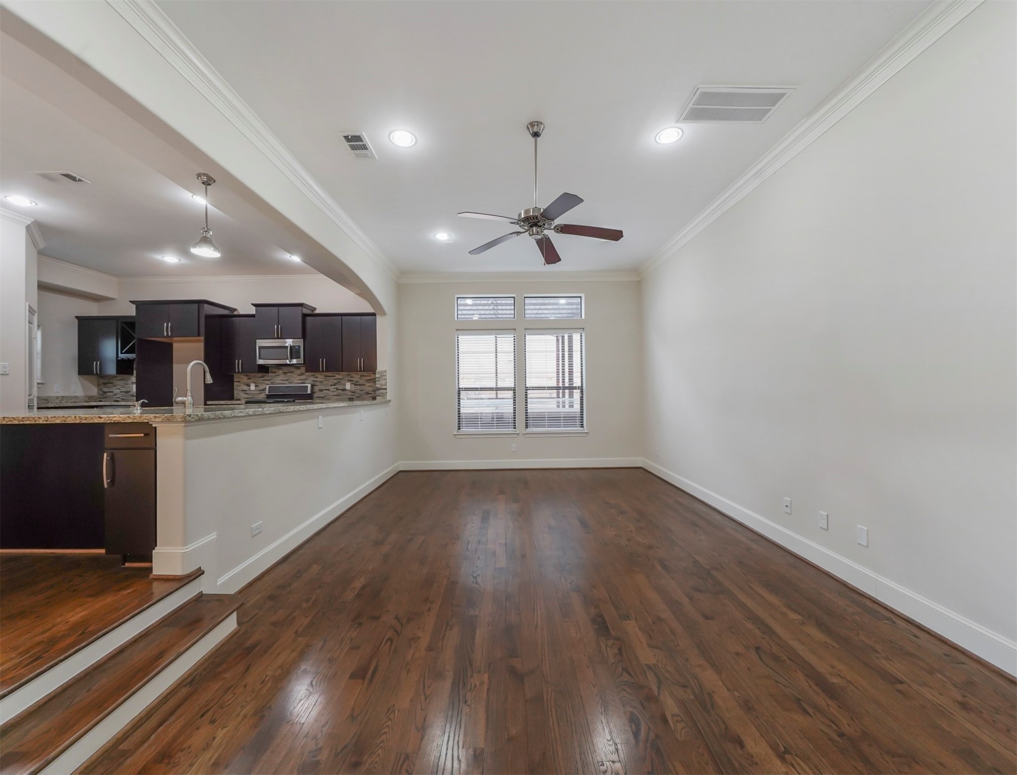 1615 West 24th Street, Unit B Houston, TX 77008 - Photo 4 of 15