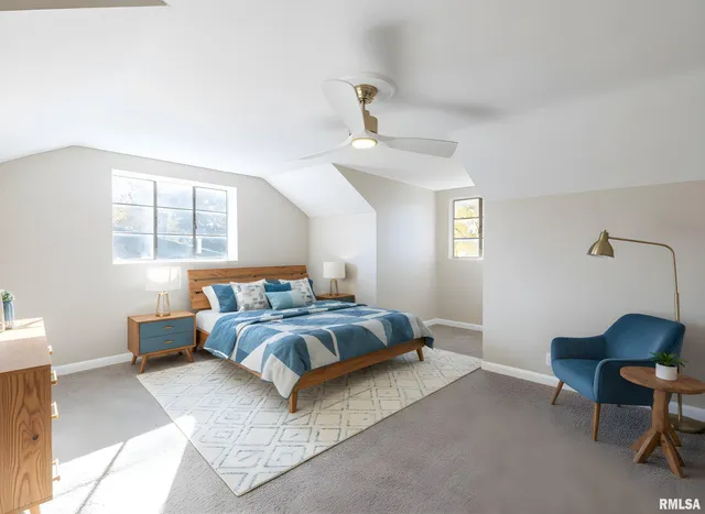 $169,900 | 1328 North 11th Street, Pekin, IL 61554