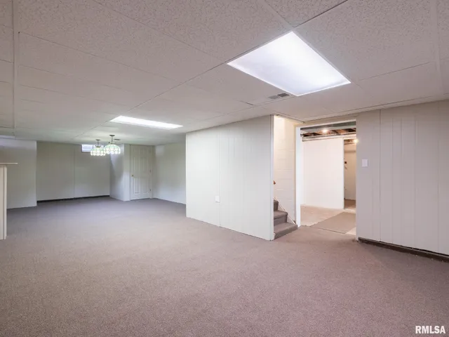 $169,900 | 1328 North 11th Street, Pekin, IL 61554