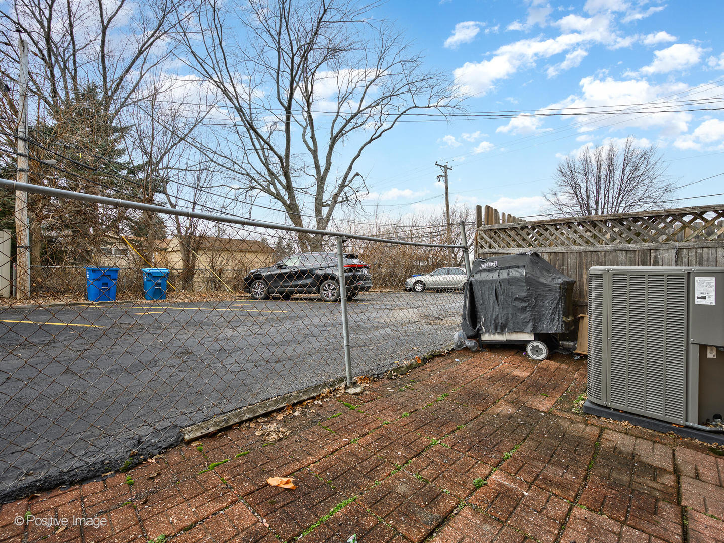 68 North Albert Street Mount Prospect, IL 60056 - Photo 12 of 15 a view of a outdoor space