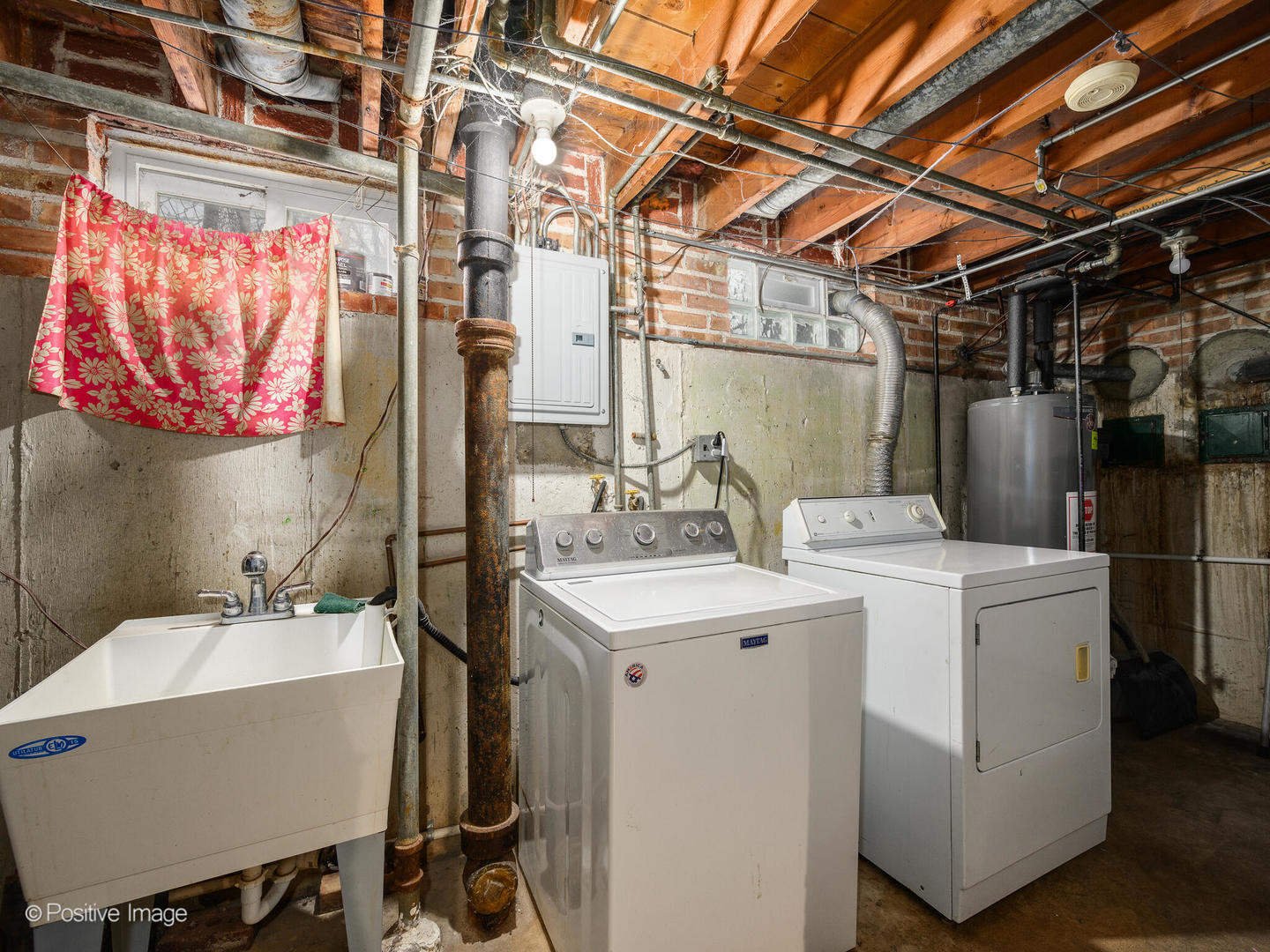 68 North Albert Street Mount Prospect, IL 60056 - Photo 13 of 15 a utility room with dryer and washer