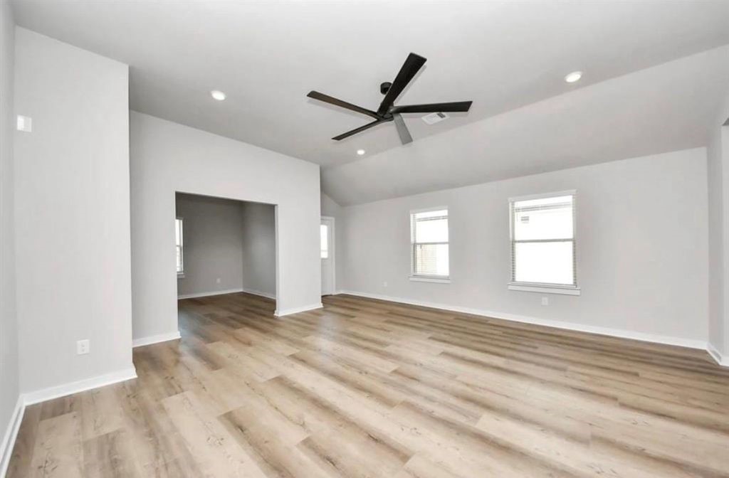 3527 Windmill Palm Drive Manvel, TX 77578 - Photo 8 of 13 a view of an empty room and window