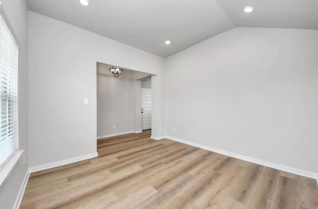 3527 Windmill Palm Drive Manvel, TX 77578 - Photo 10 of 13 a view of an empty room