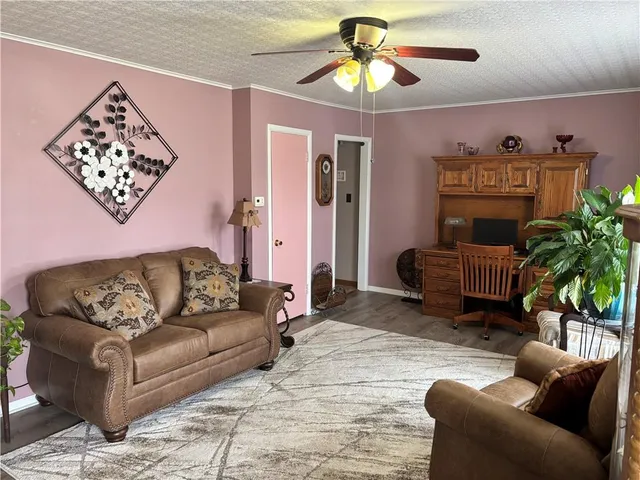 $170,000 | 924 Osbun Street, Fort Scott, KS 66701