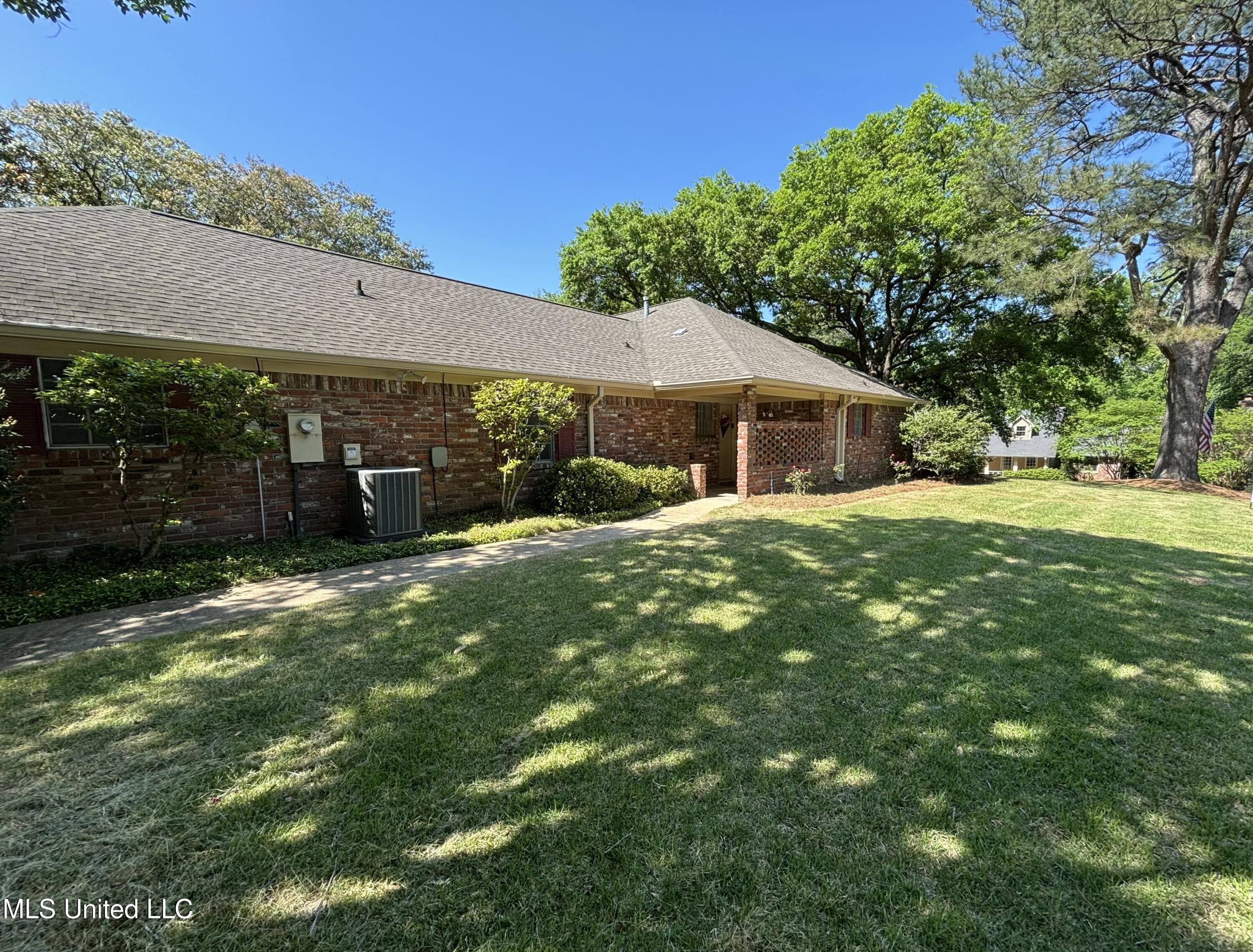 5365 River Thames Road Jackson, MS 39211 - Photo 37 of 44 tempImageucKywM