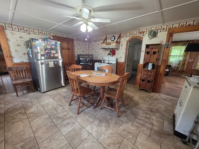 $420,000 | 9 Piehl Drive, Charlton, MA 01507