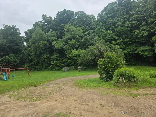 $420,000 | 9 Piehl Drive, Charlton, MA 01507