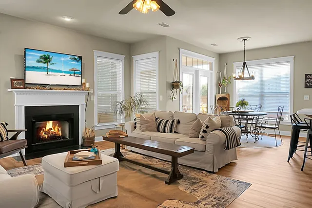 $458,000 | 128 Marshside Drive, Summerville, SC 29485