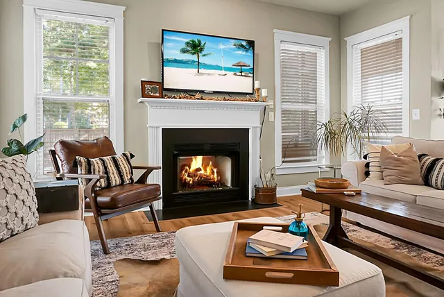 $458,000 | 128 Marshside Drive, Summerville, SC 29485