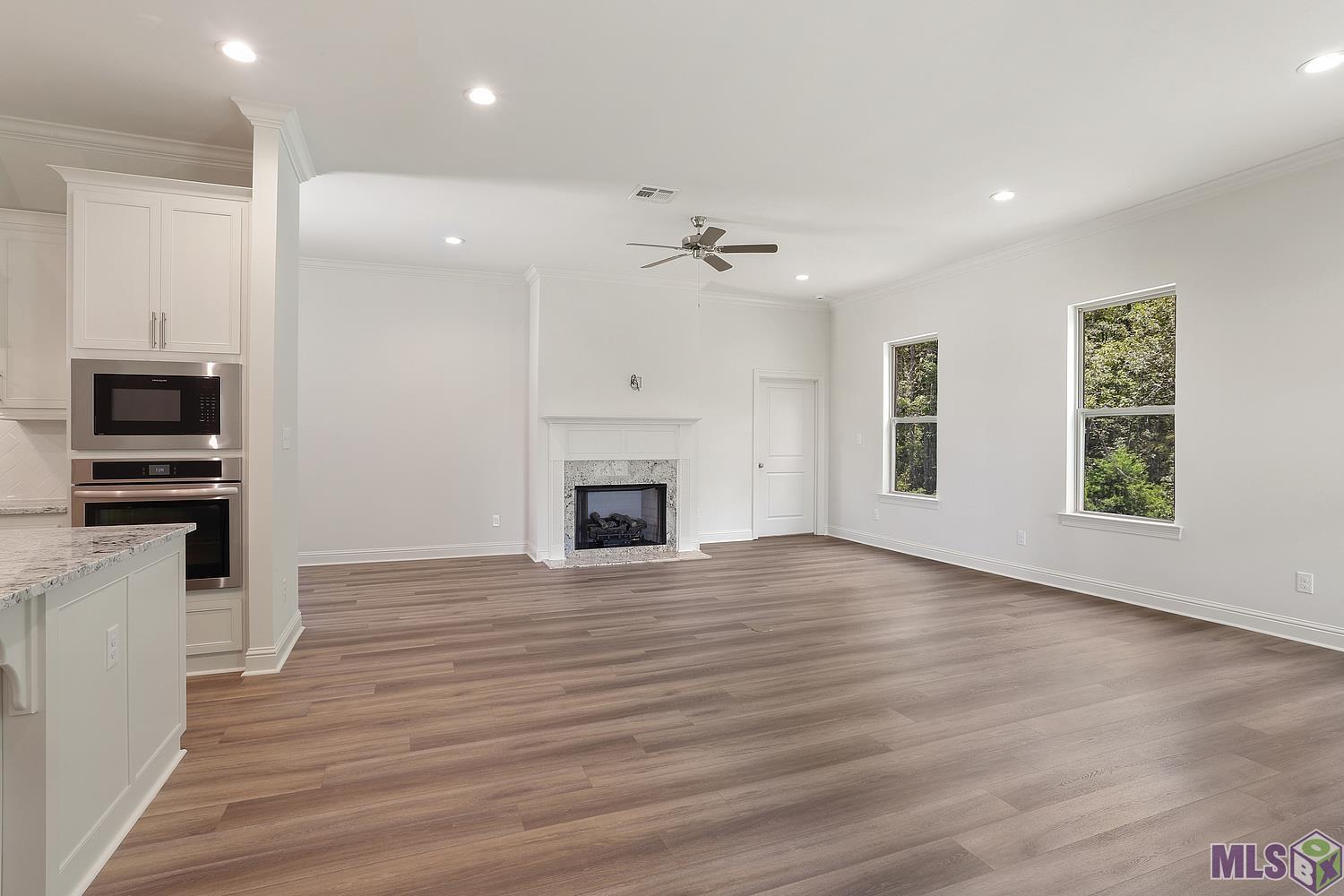 23317 Cypress Cove Springfield, LA 70462 - Photo 4 of 18 Gallery Image 4