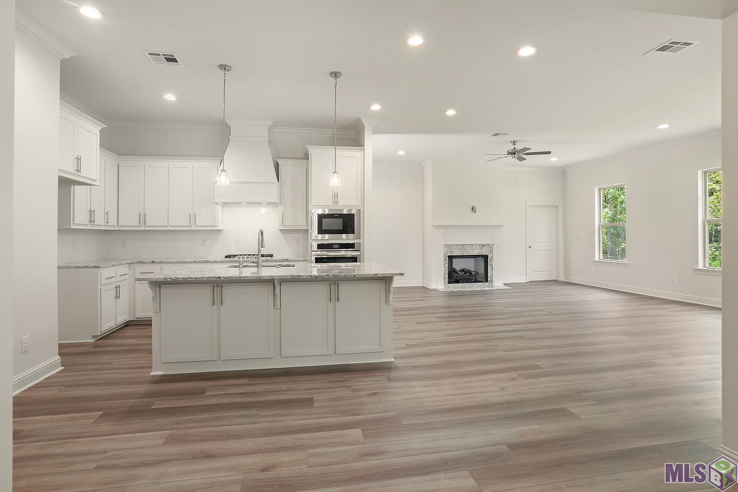 23317 Cypress Cove Springfield, LA 70462 - Photo 7 of 18 Gallery Image 7
