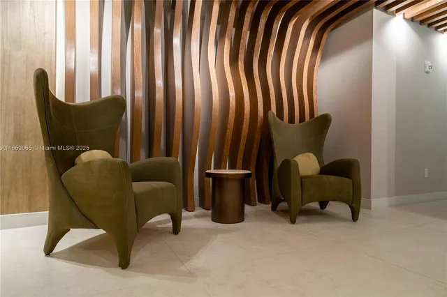 $2,400,000 | 700 Northeast 24th Street, Unit 805, Miami, FL 33137