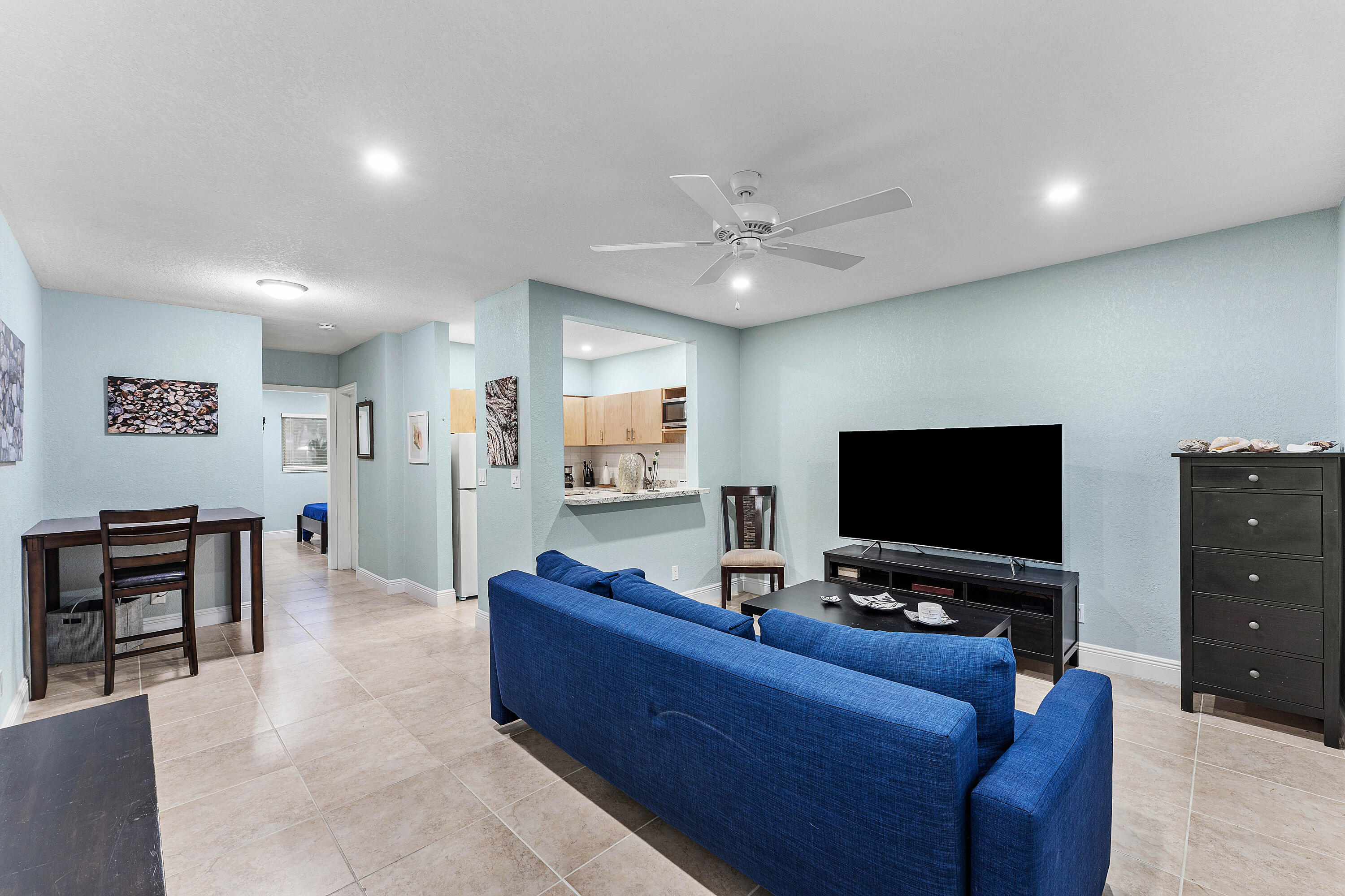 301 East McNab Road, Unit 113 Pompano Beach, FL 33060 - Photo 4 of 18 IMG_4706