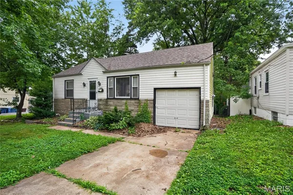 $94,900 | 415 Millman Drive, St. Louis, MO 63135