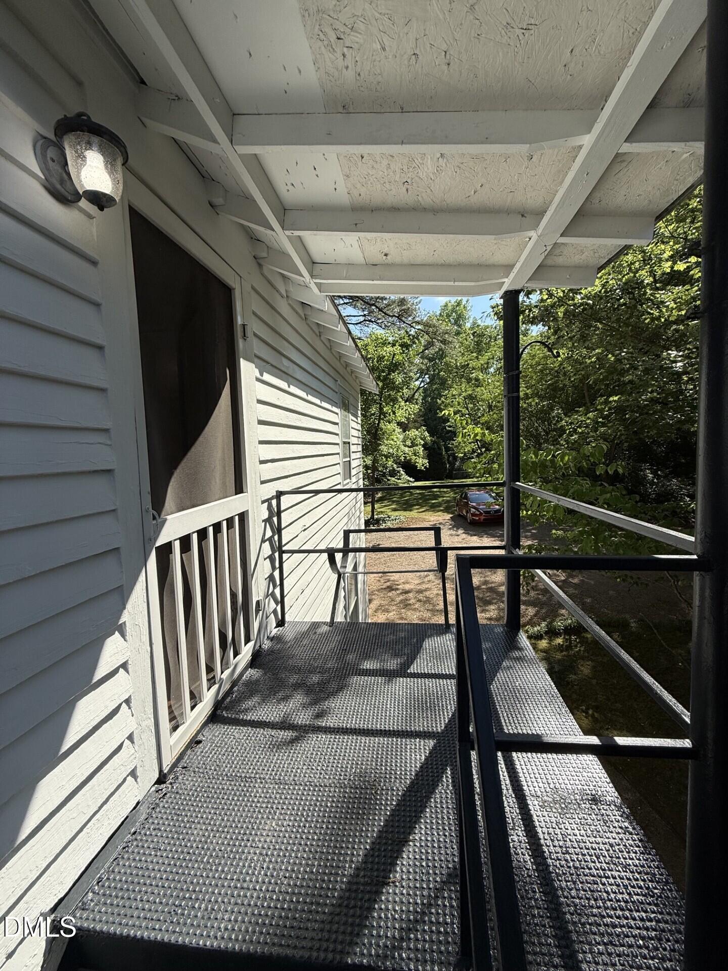 1617 Sunrise Avenue, Unit B Raleigh, NC 27608 - Photo 3 of 12 53d7c061-7119-41ff-82d1-64c4be1f4c06