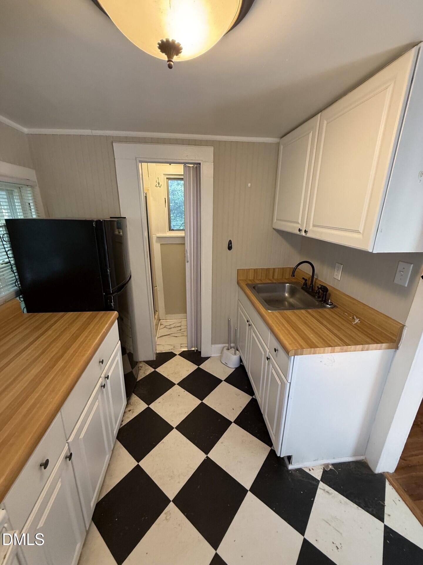 1617 Sunrise Avenue, Unit B Raleigh, NC 27608 - Photo 5 of 12 18e4e5c4-acac-49ea-b932-5e6912791faa