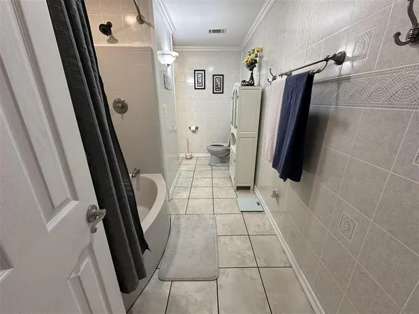 $195,000 | 910 Oak Lane, Hackberry, LA 70645