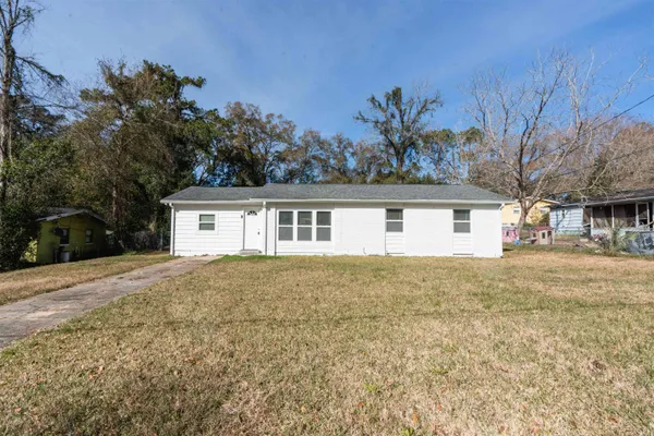 $1,750 | 406 Essex Drive, Tallahassee, FL 32304