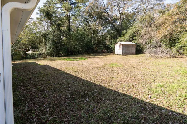 $1,750 | 406 Essex Drive, Tallahassee, FL 32304