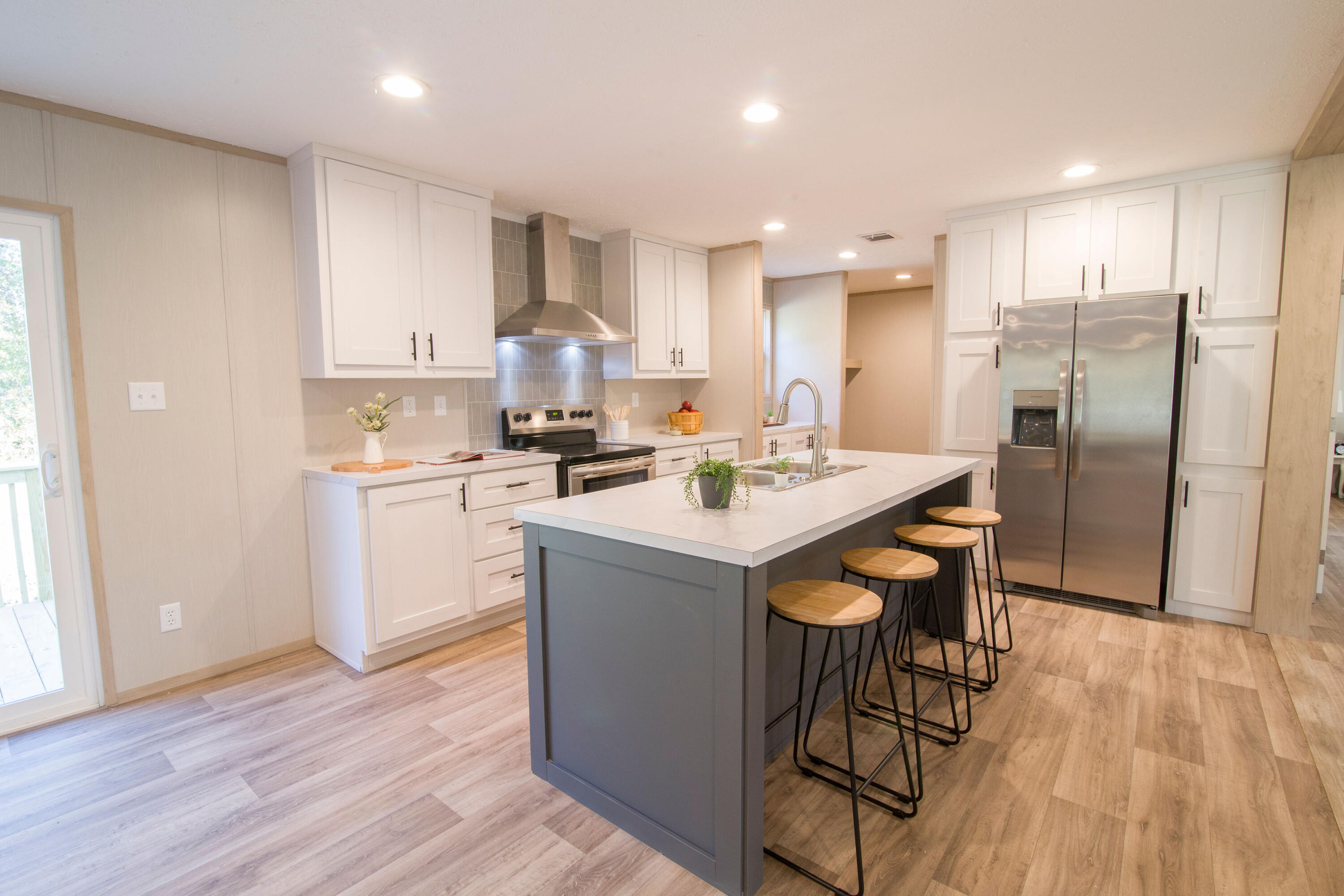 1358 Givhans Road Ridgeville, SC 29472 - Photo 7 of 24 kitchen1