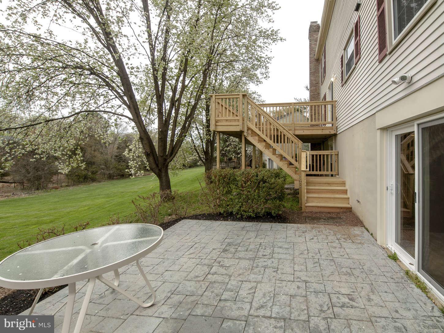 1027 Riva Ridge Drive Great Falls, VA 22066 - Photo 6 of 30 Exterior (Rear)