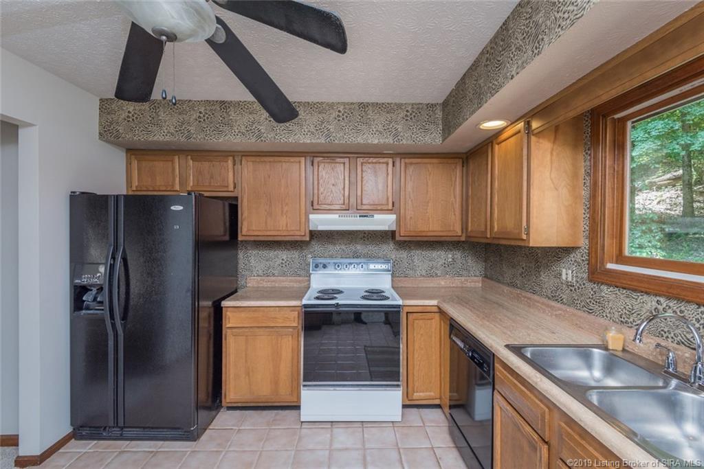 4337 Green Valley Road New Albany, IN 47150 - Photo 11 of 38 Gallery Image 11