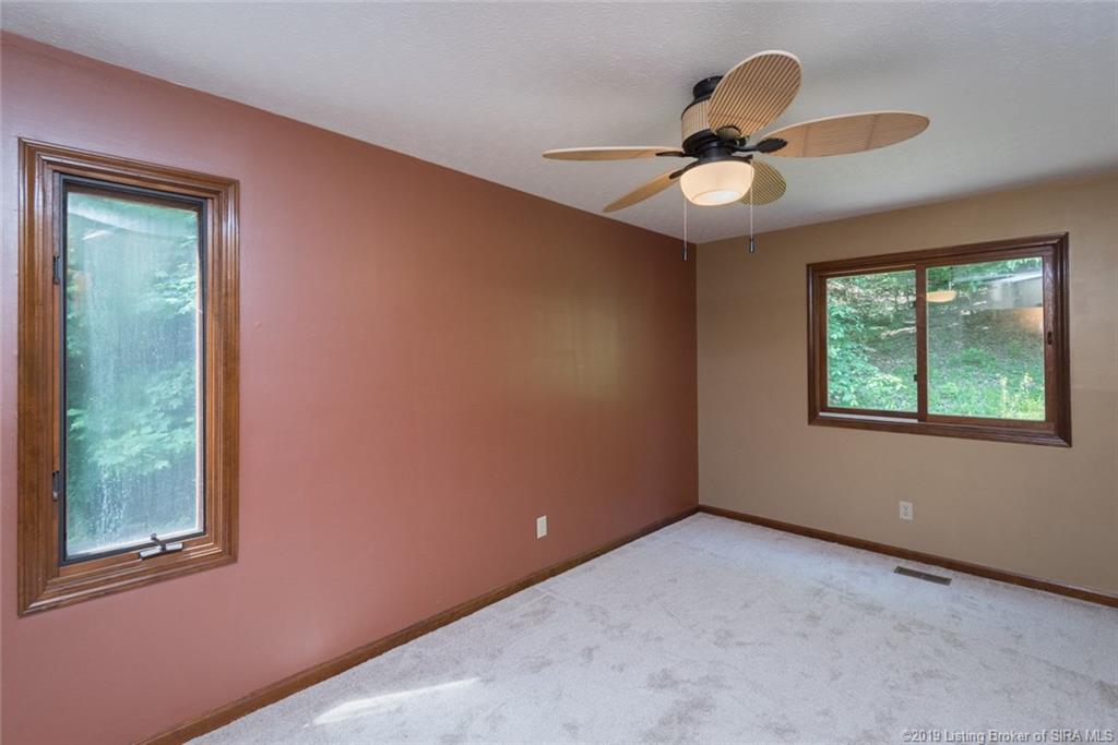 4337 Green Valley Road New Albany, IN 47150 - Photo 14 of 38 Gallery Image 14