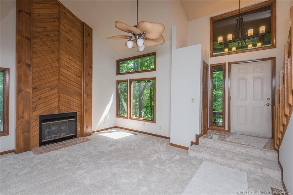 4337 Green Valley Road New Albany, IN 47150 - Photo 4 of 38 Gallery Image 4