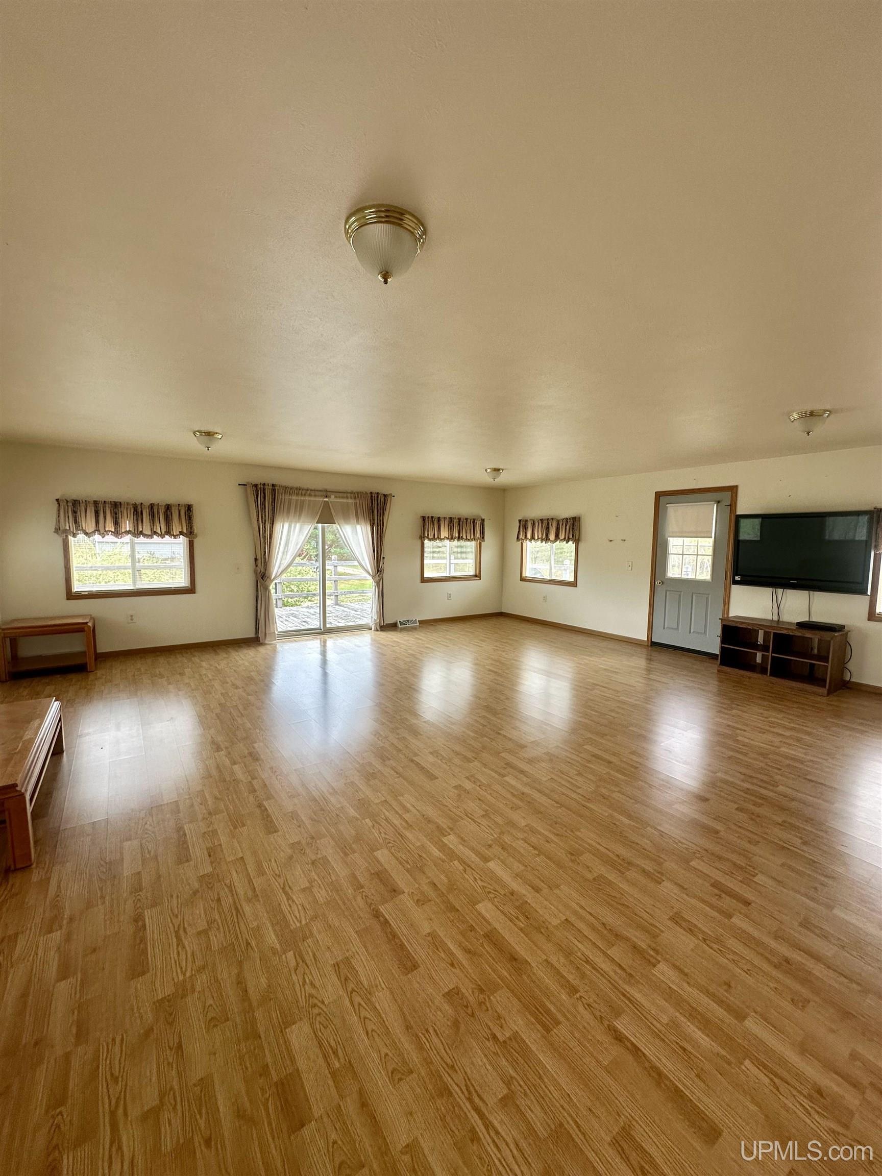 8804 County 416 J Road Cornell, MI 49818 - Photo 6 of 50