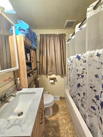 $239,900 | 118 Caroline Street, Portland, MI 48875