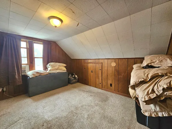 $239,900 | 118 Caroline Street, Portland, MI 48875