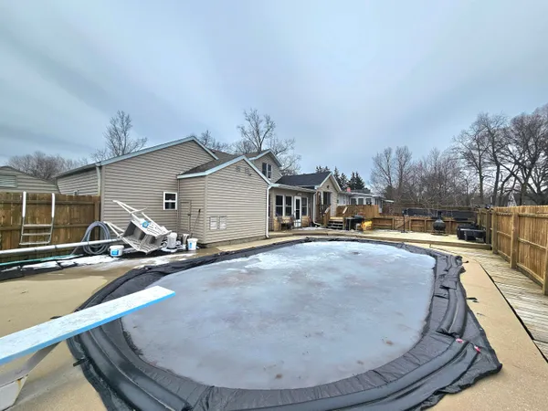 $239,900 | 118 Caroline Street, Portland, MI 48875