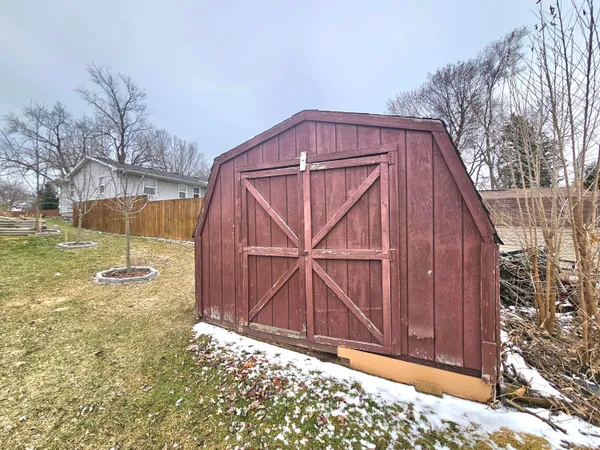 $239,900 | 118 Caroline Street, Portland, MI 48875