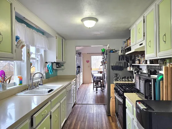 $239,900 | 118 Caroline Street, Portland, MI 48875