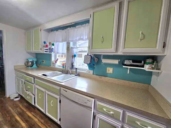 $239,900 | 118 Caroline Street, Portland, MI 48875