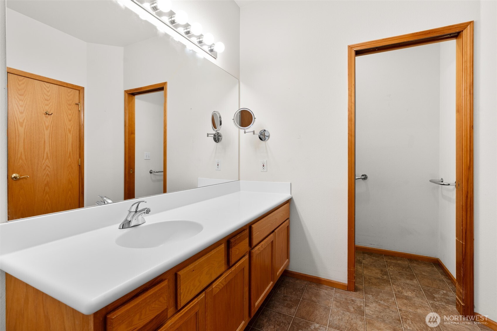 500 Fieldstone Loop, Unit 13 Lynden, WA 98264 - Photo 25 of 40