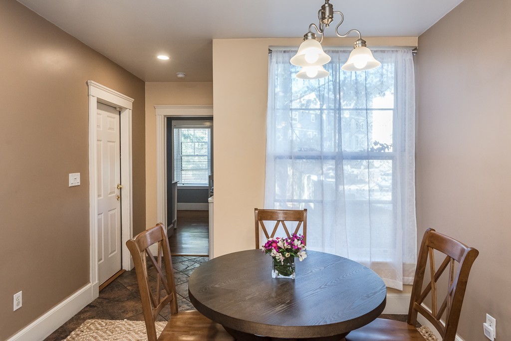 52 Kilsyth Road, Unit 1 Brookline, MA 02445 - Photo 6 of 16